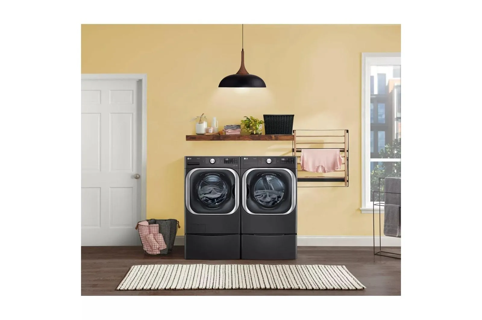 9.0 cu. ft. Mega Capacity Smart wi-fi Enabled Front Load Electric Dryer with TurboSteam(TM) and Built-In Intelligence - (DLEX8900B)