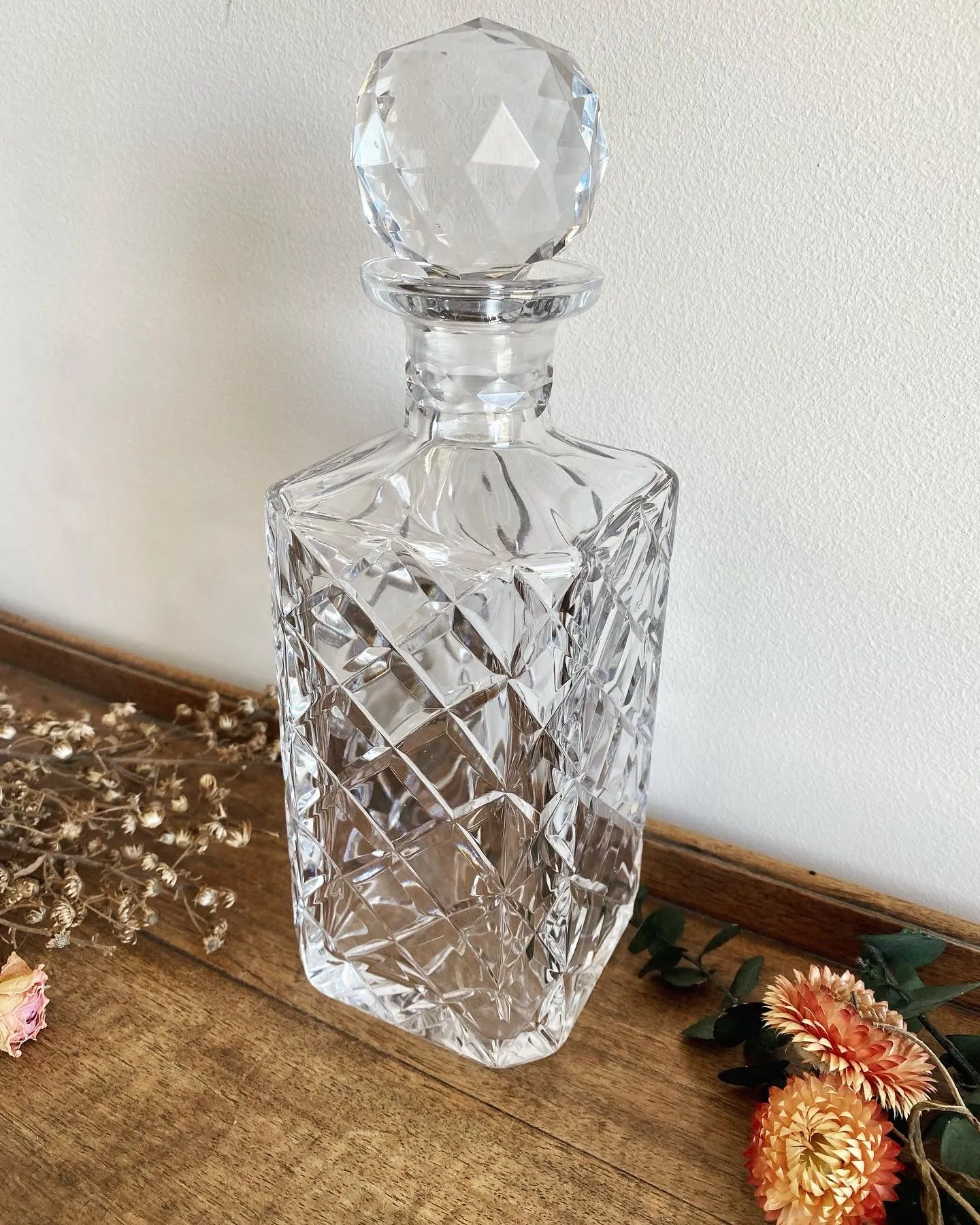 Carafe en cristal ciselé