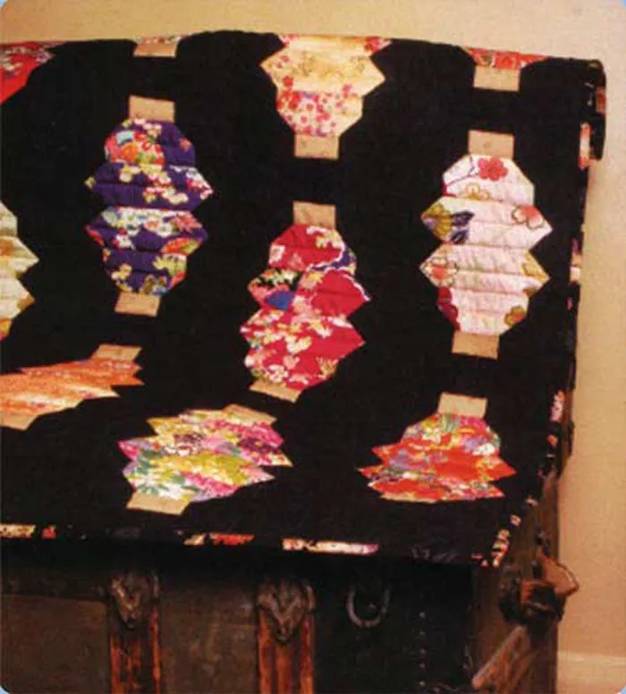 Dancing Lanterns Quilt Pattern AEQ-05w  - Wholesale Product