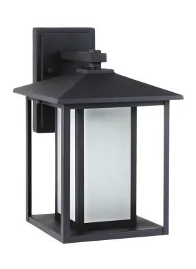 Hunnington - One Light Outdoor Wall Lantern in Black