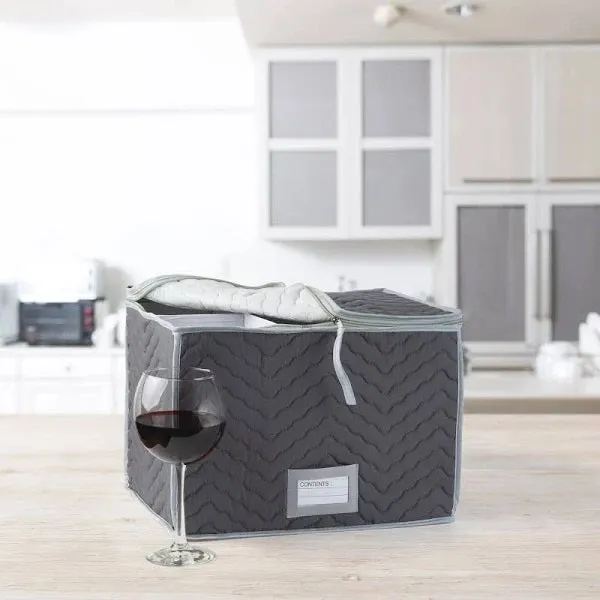 Microfiber Wine Goblet Chest