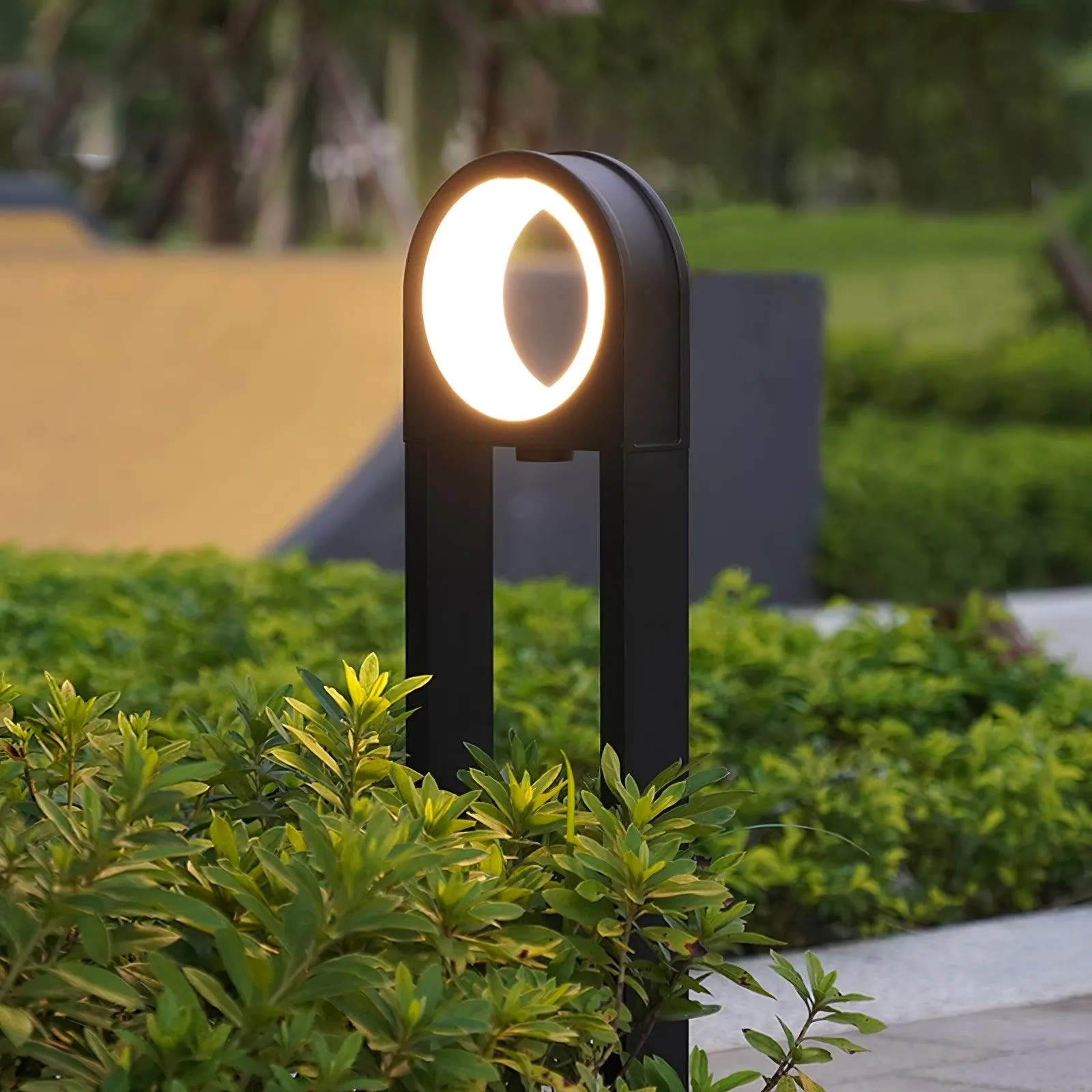 Molde Garden Outdoor Light