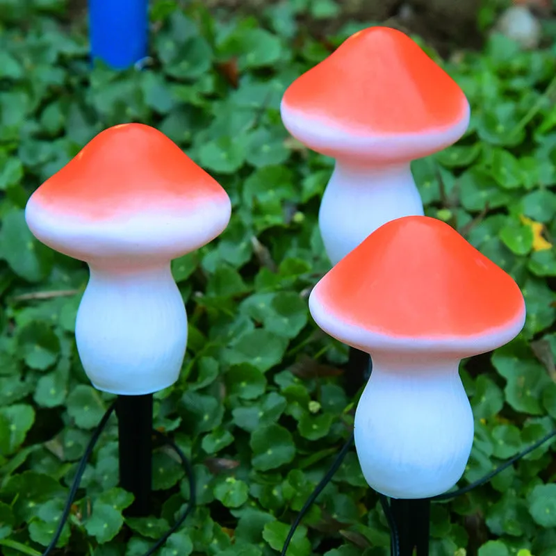 Solar powered garden lights in mushroom design - patio decor